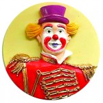 FRIDGE MAGNET WHITE FACE CLOWN